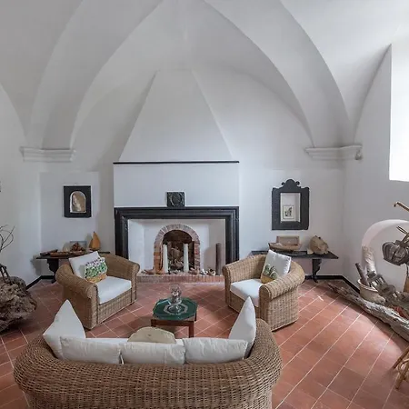 Casa Rossa *