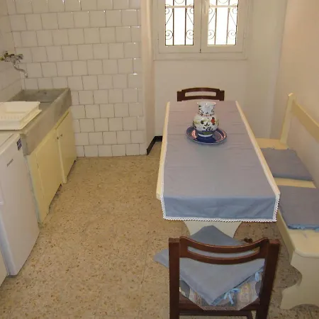 Casa Rossa Apartment Borgomaro