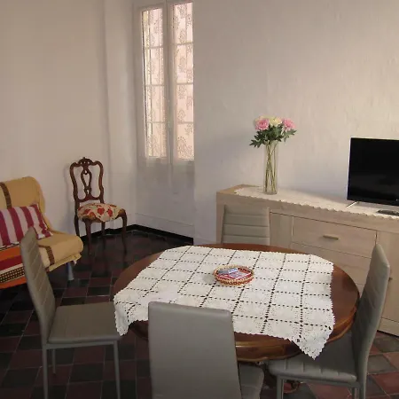 Casa Rossa * Borgomaro